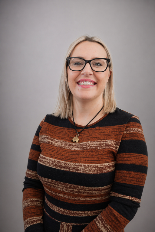 Kim Dale Work Visa Lawyers 50